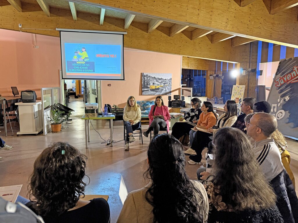Autarquia promoveu workshop sobre desafios do estudo na adolescência