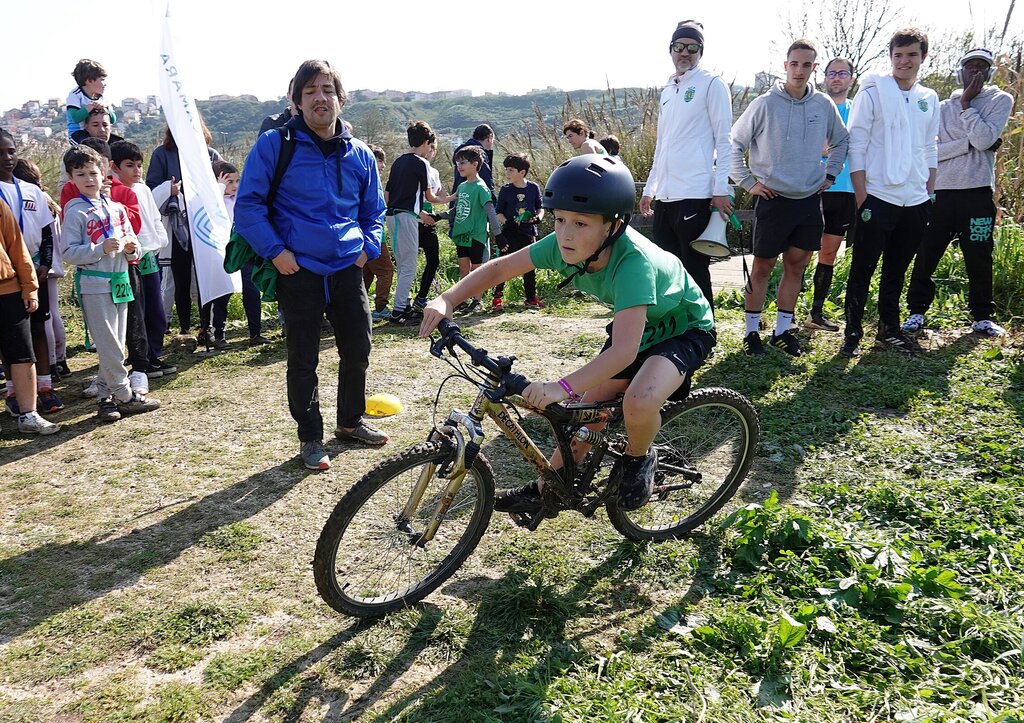 Duatlo escolar reuniu 80 alunos na Paiã