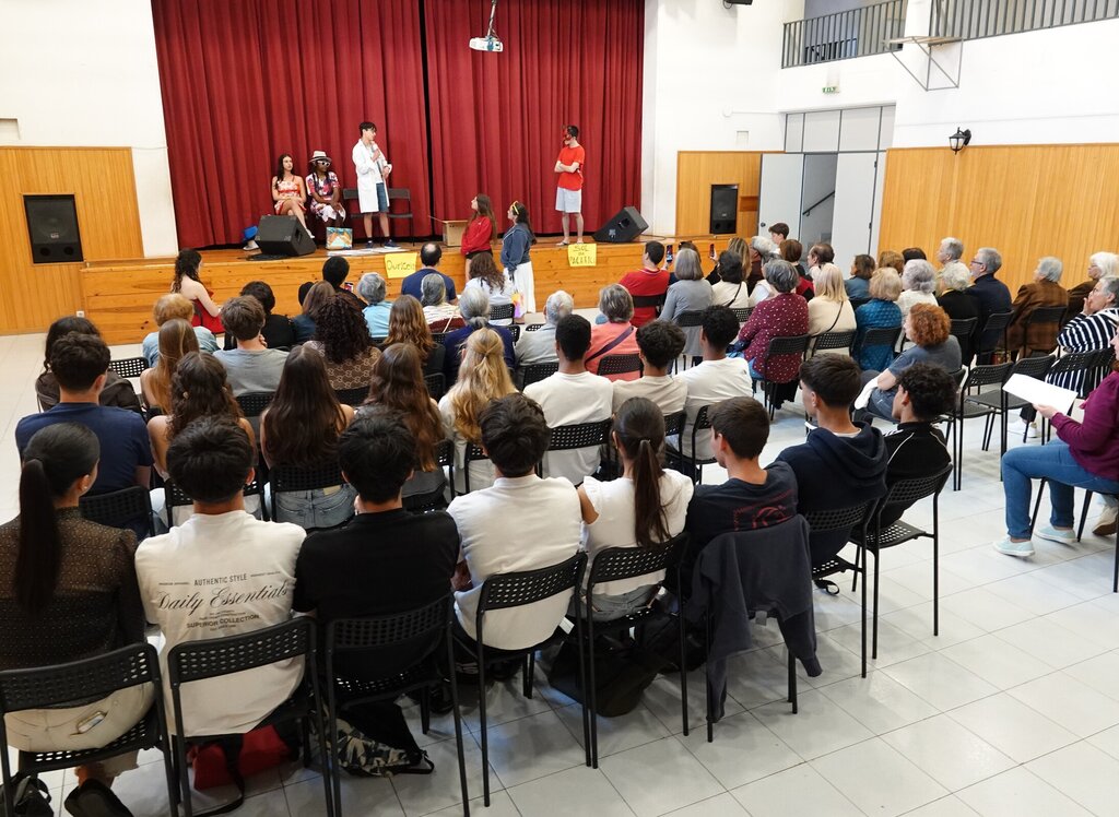 «Auto da Barca Solar» sensibiliza para exposição solar desprotegida