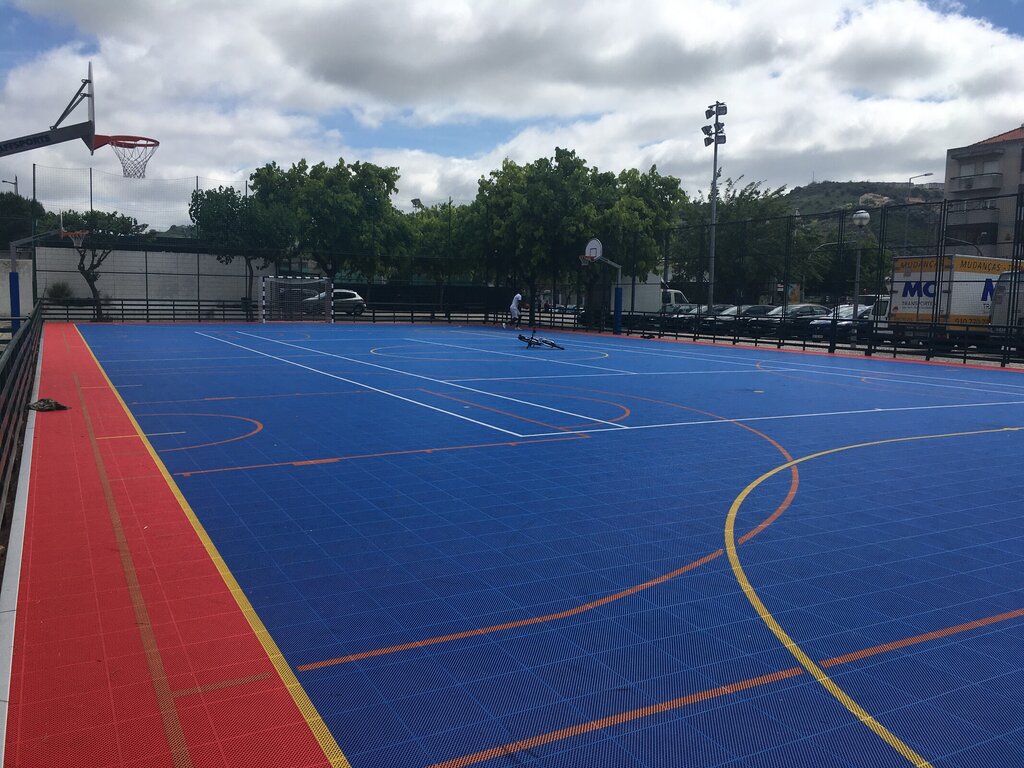 Polidesportivo 25 de Abril